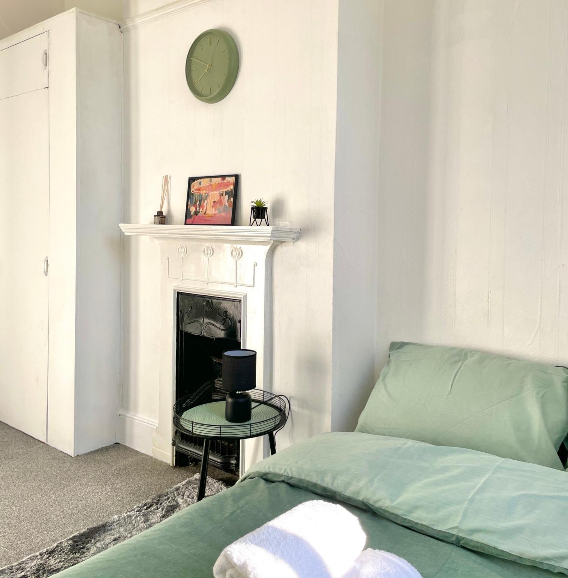 Cosy Double Rooms A Stones Throw From Wembley Stadium London Exterior photo